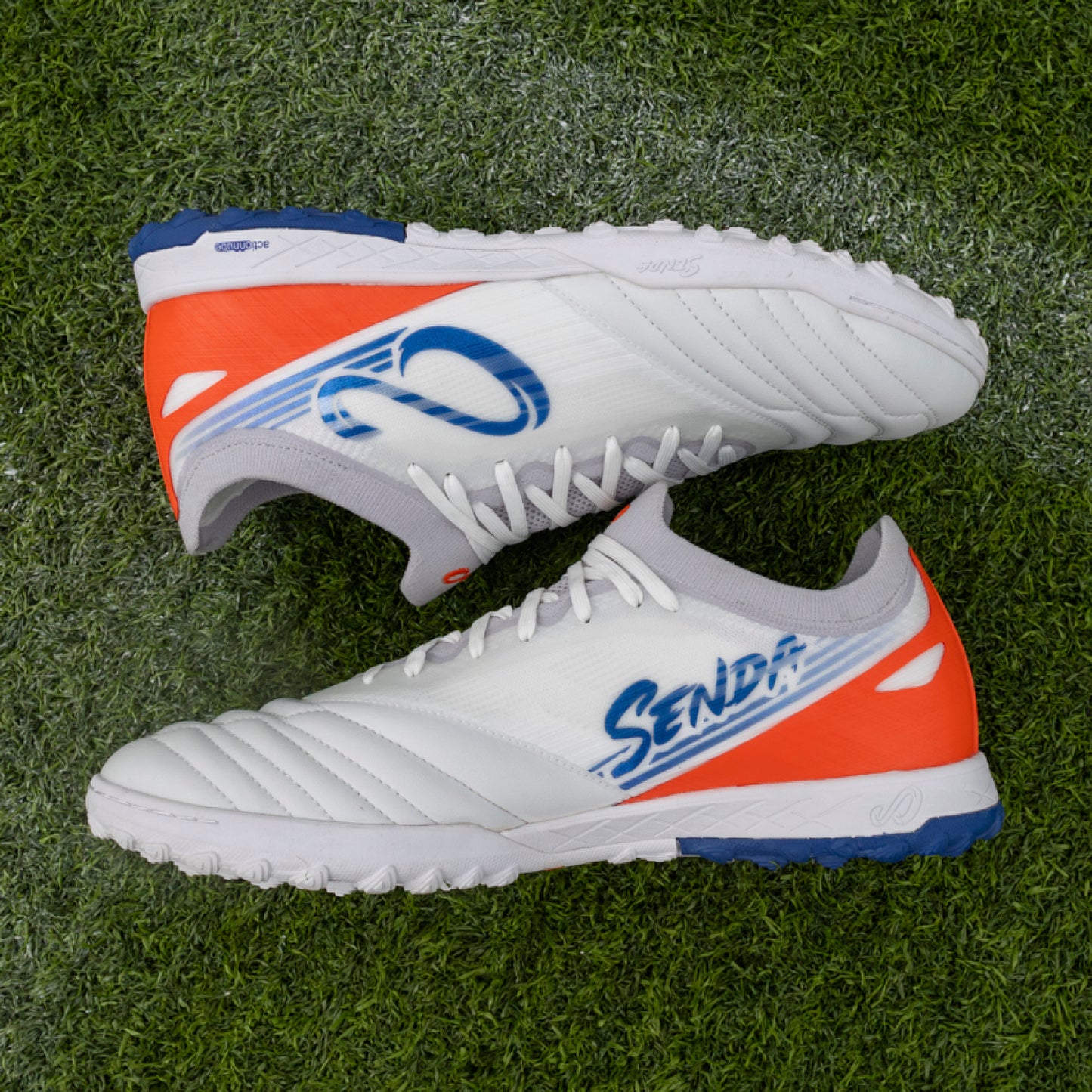 Senda Mendoza™ Elite Turf Shoes