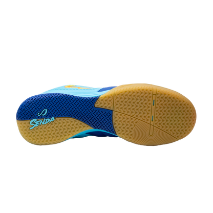 Blue Ushuaia Club 2.0 Futsal Shoes by Senda – Sole view showing non-marking gum rubber outsole with multidirectional traction pattern for superior grip and quick pivots on indoor futsal courts.


