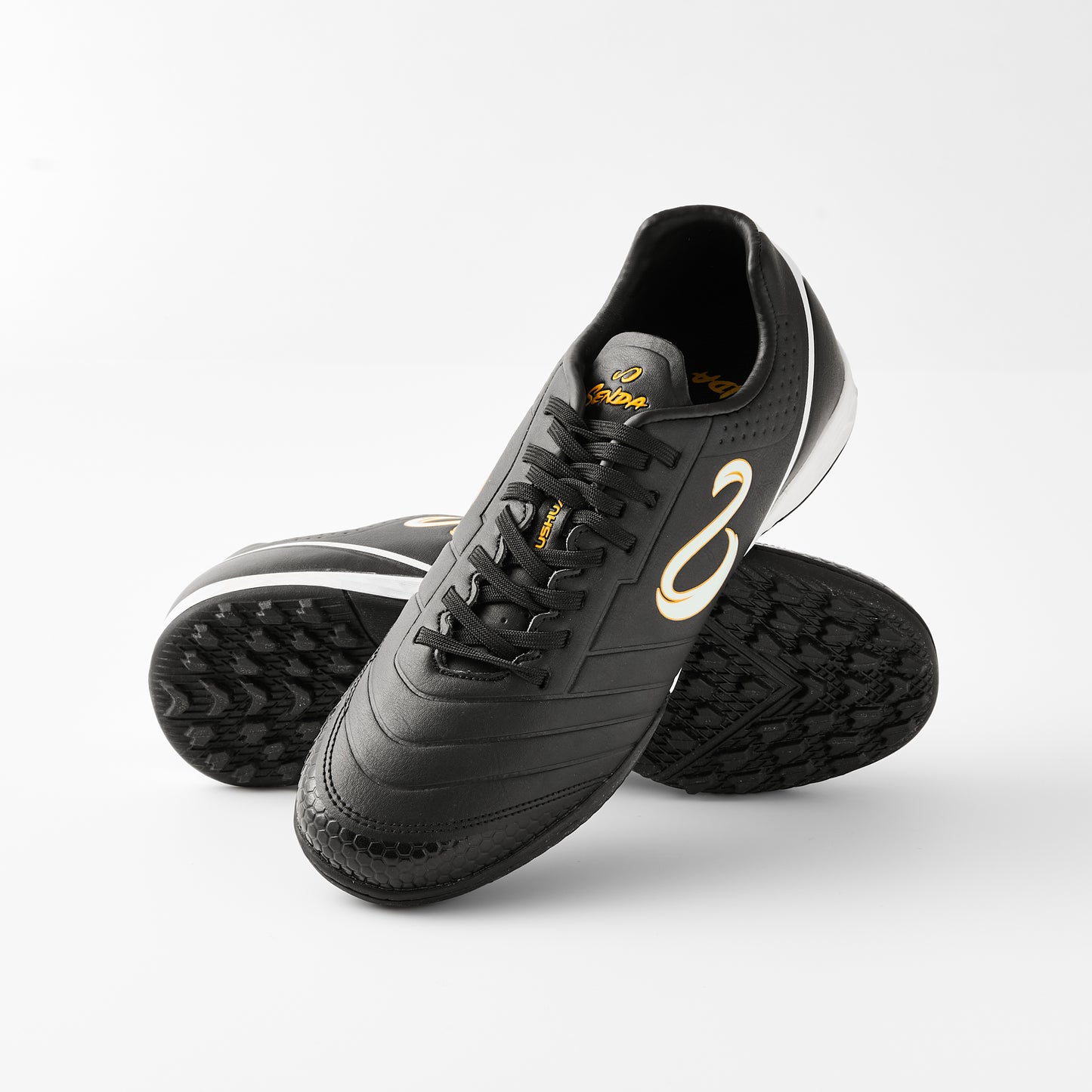 Senda Ushuaia Academy Black Turf Shoes