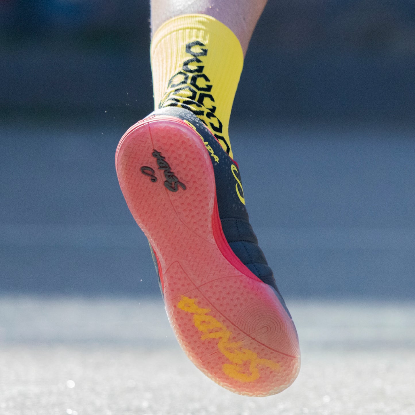 Senda Ushuaia Pro 2.0 Black/Red SPECIAL EDITION